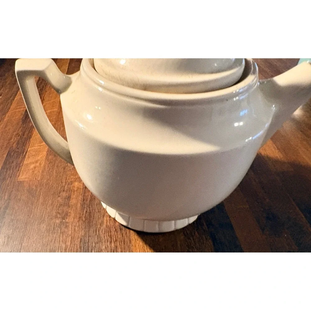 Vintage Porcelier Vitreous‎ China Teapot Raised Relief Hearth Scene Made in USA